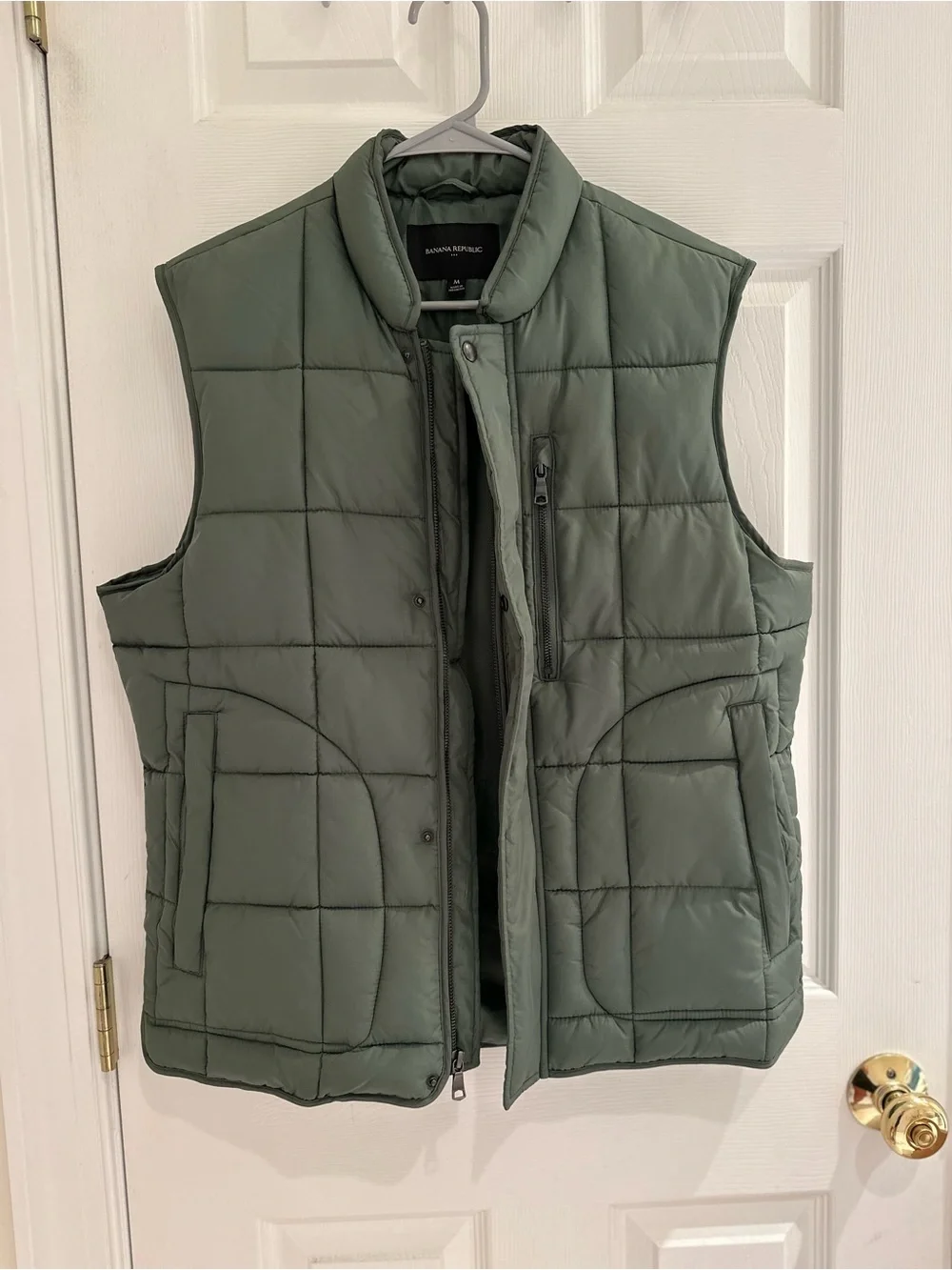 Banana Republic Quilted Puffer Vest in Olive Green